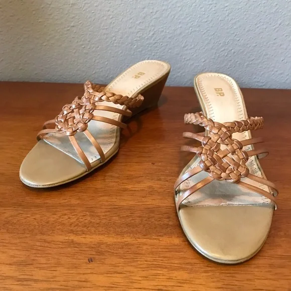 BP Tan Brown Leather Wedge Sandals Size 8.5 - Picture 2 of 13